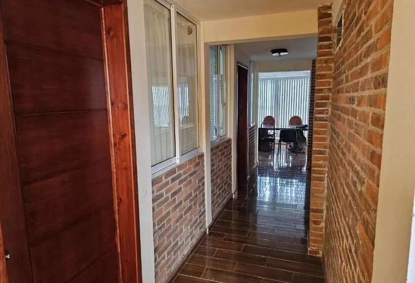 ホテル Cabañas Morales