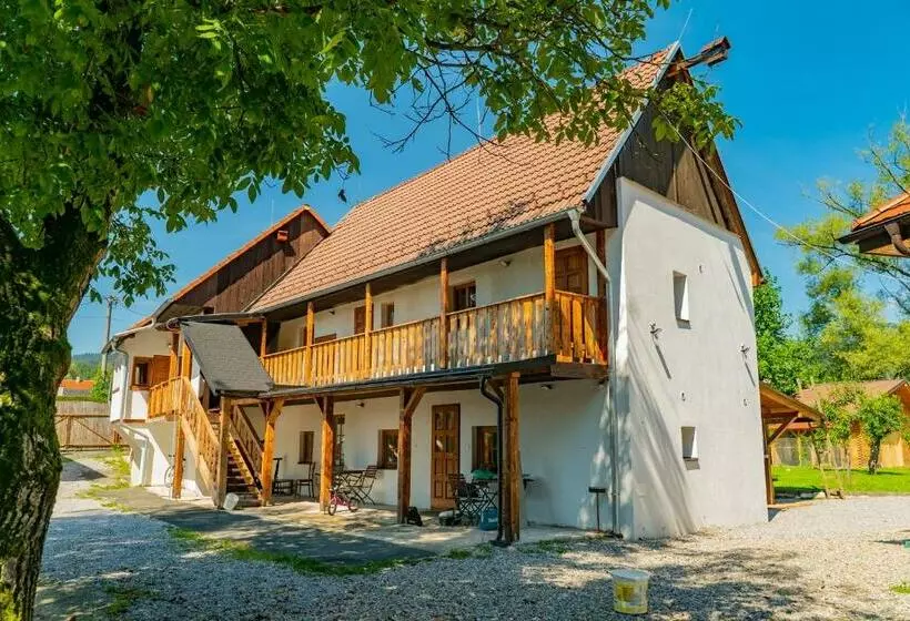 Hotelli Farma Zelená Ruža