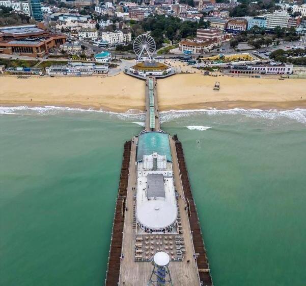 Pensão 5 Min From The Beach En Suite Room In Guest House