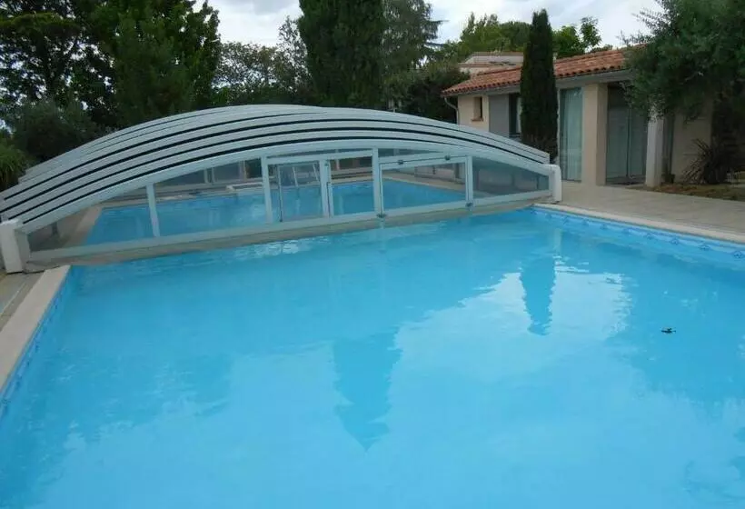 Aamiaismajoitus (B&B) Chambre Hôte Avec Piscine   La Vialatte