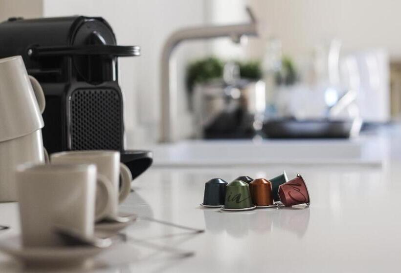 تختخواب و صبحانه Nel Cuore Dell Aquila Bnb