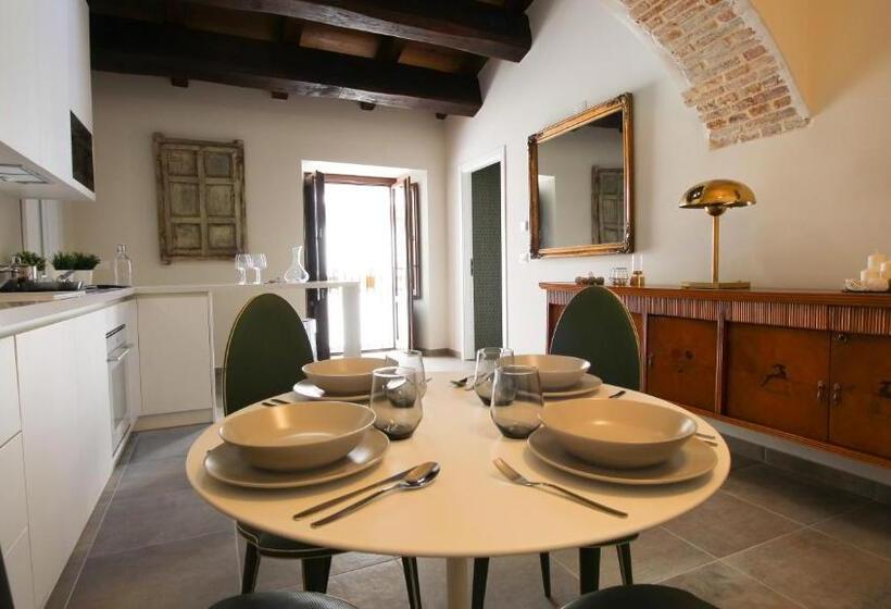 تختخواب و صبحانه Nel Cuore Dell Aquila Bnb