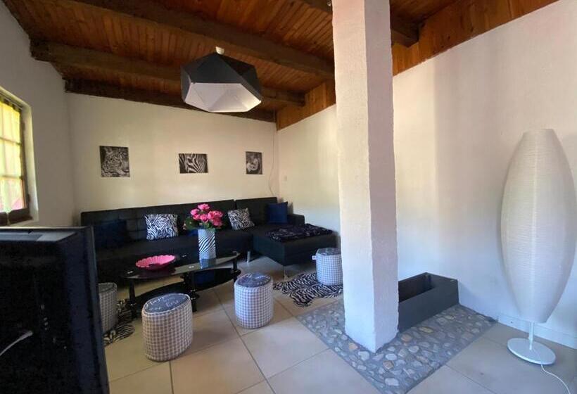 بنسيون La Cigale