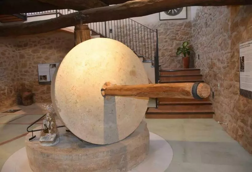 Retkeilymaja Lo Molí De Bot