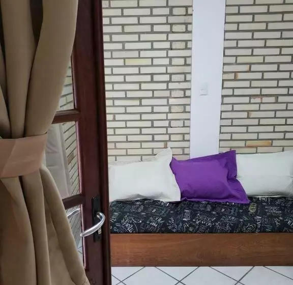 Retkeilymaja Residencial Costumes Brasileiras