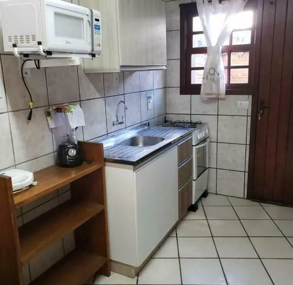 Retkeilymaja Residencial Costumes Brasileiras