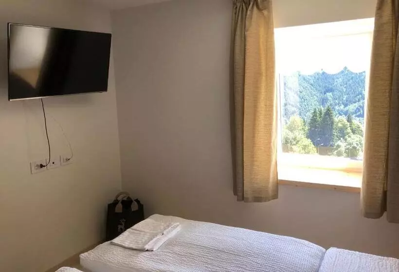 Aamiaismajoitus (B&B) B And B Nonna Rosa Vista Lagorai