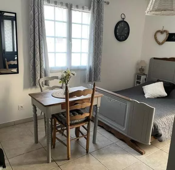 ベッドアンドブレックファースト Maison D Hôtes L Air D Antan