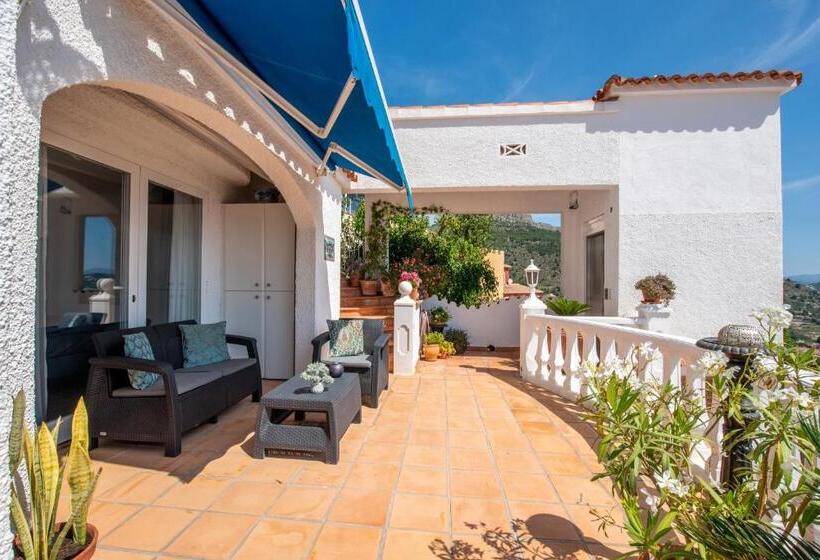 تختخواب و صبحانه Villa Vista Calpe