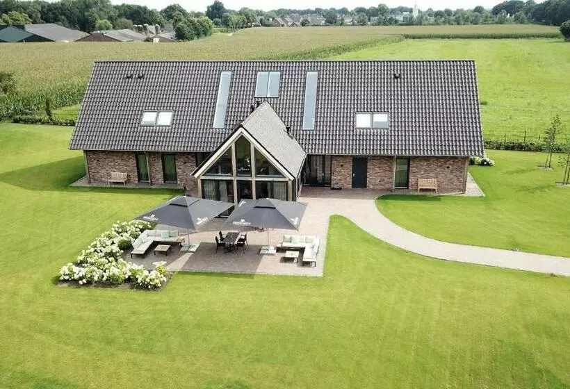 Aamiaismajoitus (B&B) Op Dn Kreijtenberg