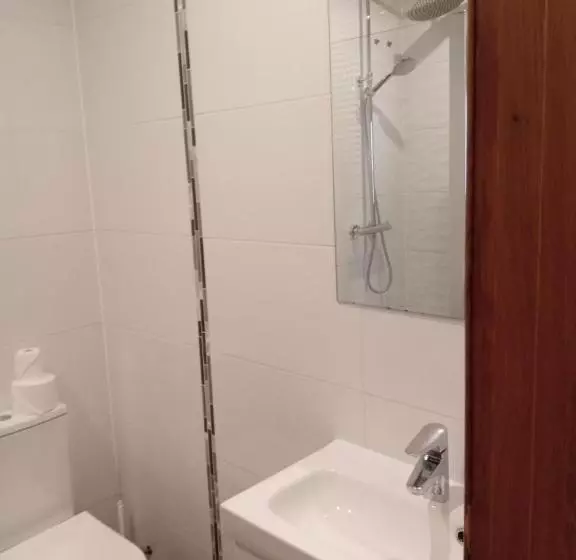 پانسیون Casa Brava