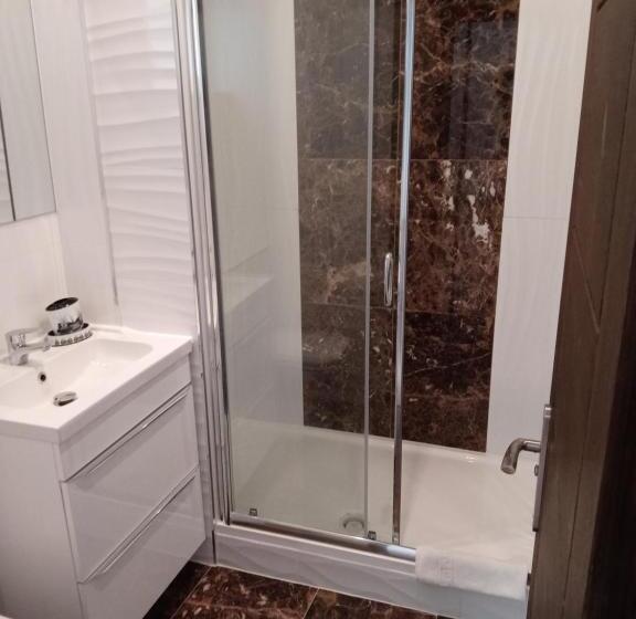 پانسیون Casa Brava