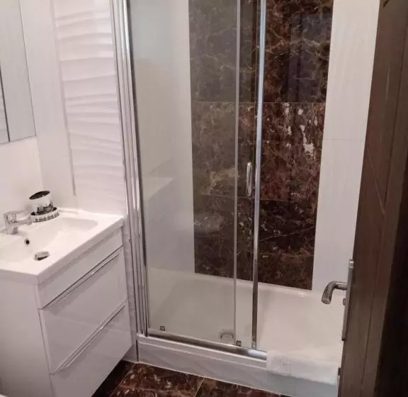 پانسیون Casa Brava