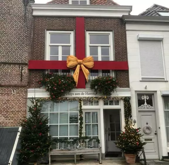 پانسیون Huys Aan De Haven