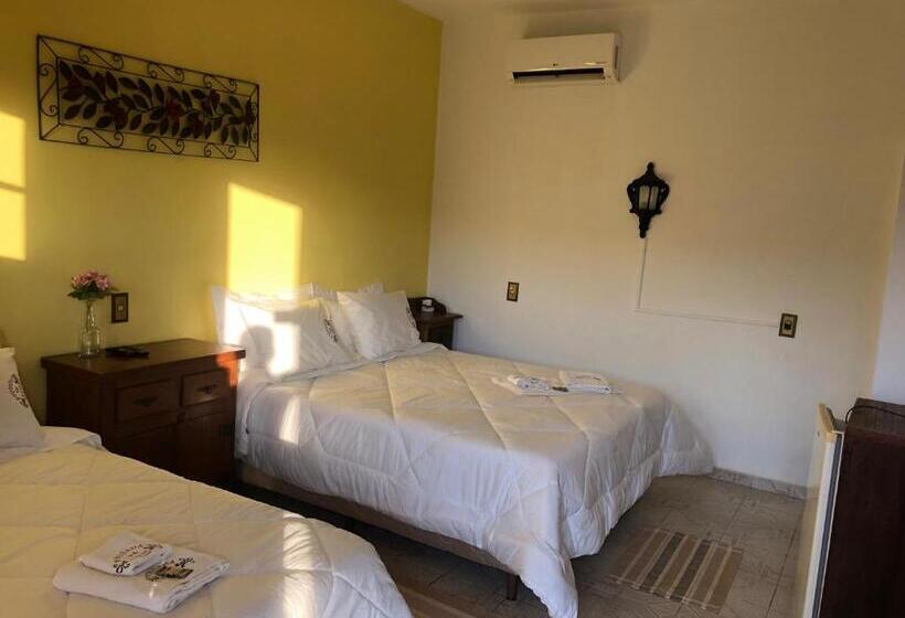 פנסיון Pousada Vó Iris Tiradentes Mg