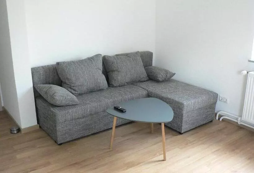 Retkeilymaja Gästehaus Haalck