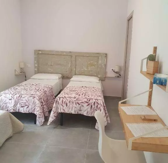 تختخواب و صبحانه A Casa Di Orlogiu