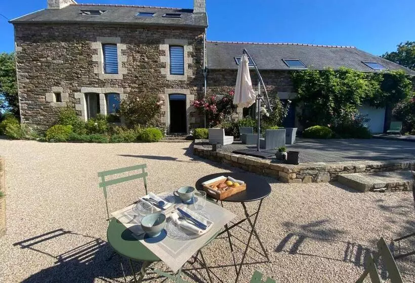 Aamiaismajoitus (B&B) Demeure Du Porzou, Chambres D Hôtes De Charme Dans Demeure D Exception, Parc Paysager, Spa, Massages