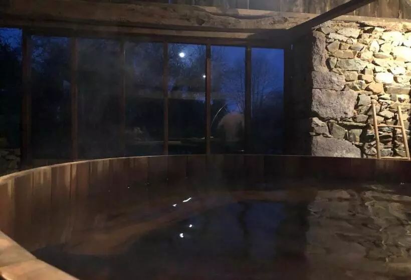 Aamiaismajoitus (B&B) Demeure Du Porzou, Chambres D Hôtes De Charme Dans Demeure D Exception, Parc Paysager, Spa, Massages