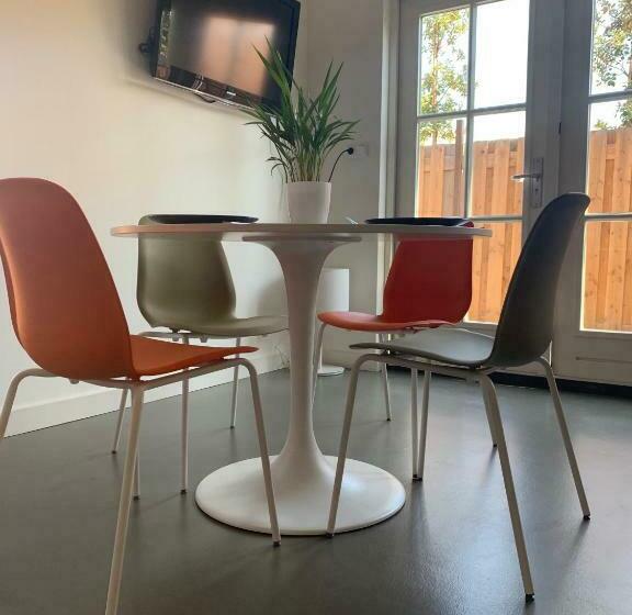 Bed and Breakfast Koolweg42 Gastenverblijf