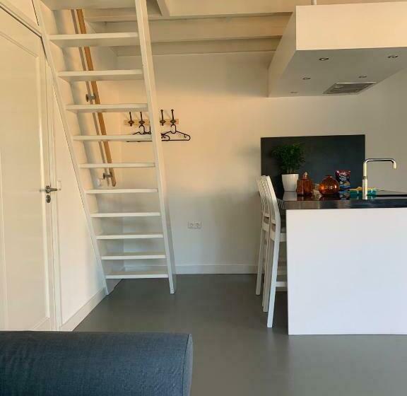 Bed & Breakfast Koolweg42 Gastenverblijf