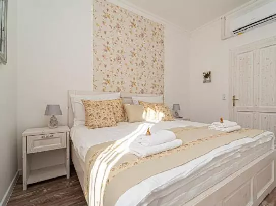 تختخواب و صبحانه Villa Bella