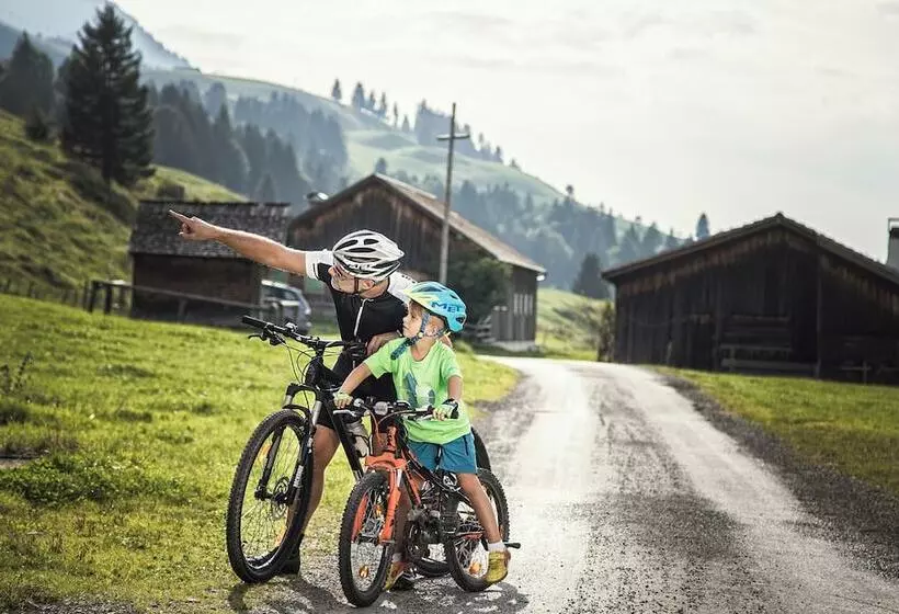 ホテル Fuchsegg Eco Lodge