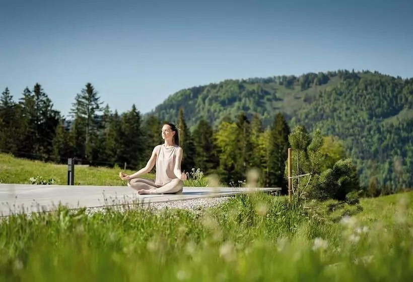 ホテル Fuchsegg Eco Lodge