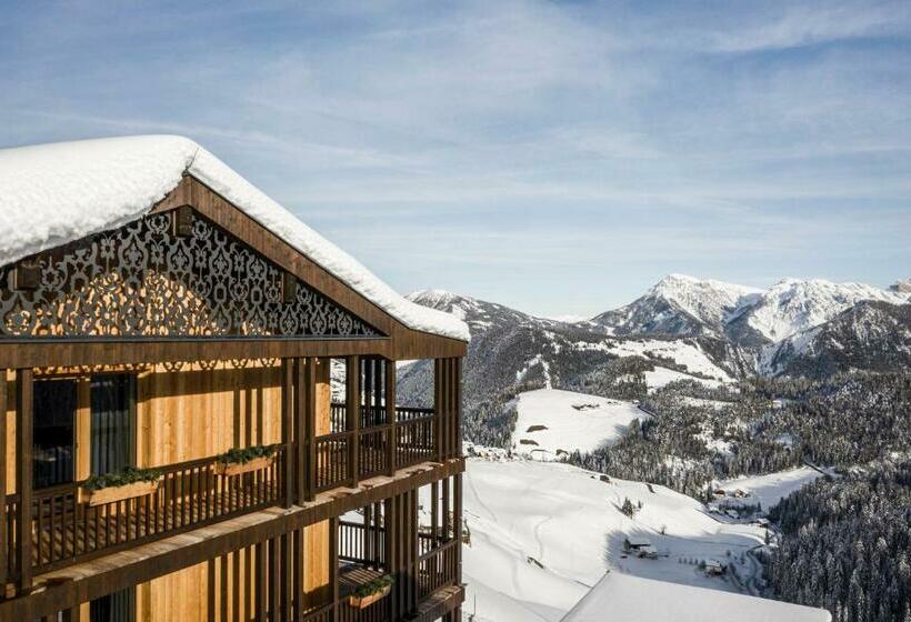 فندق La Majun Fornellahof