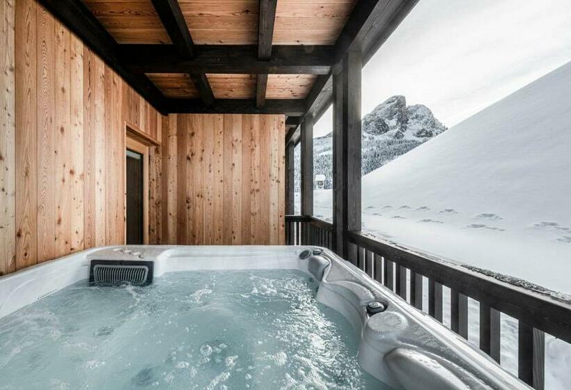 فندق La Majun Fornellahof