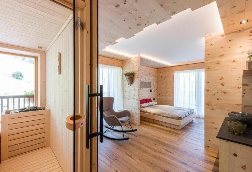 فندق La Majun Fornellahof