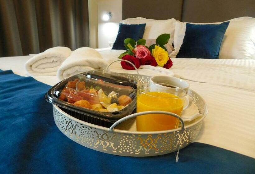 בית מלון כפרי Vila Blue Salin