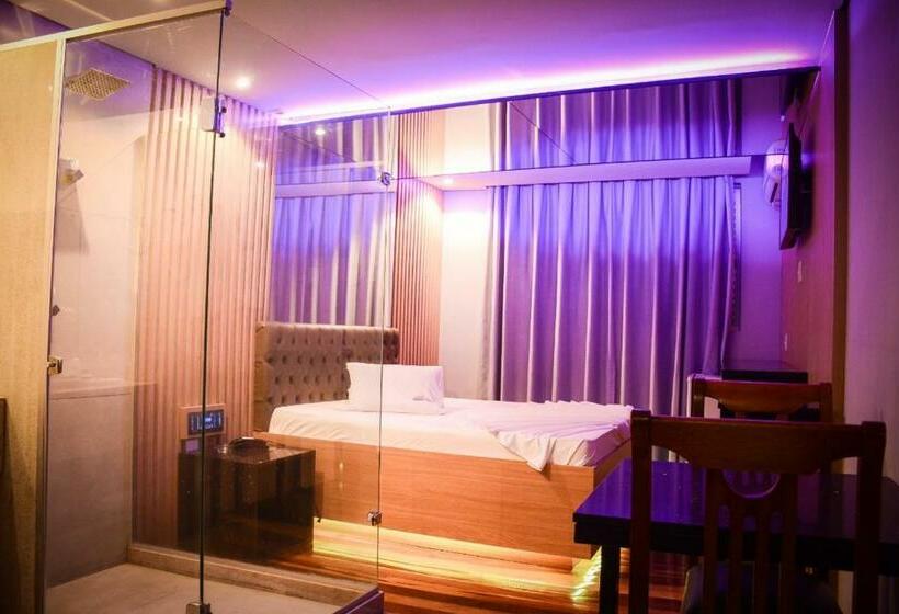 Motel Sunny Day Contagem