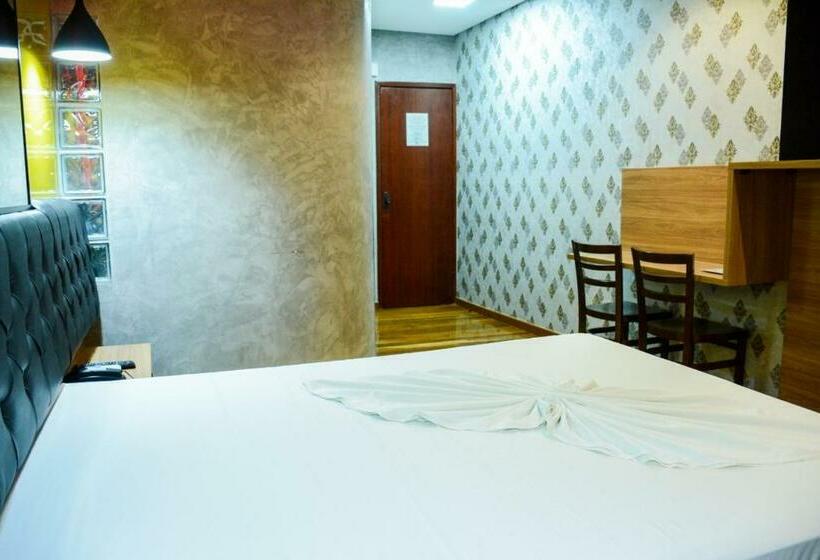 Motel Sunny Day Contagem