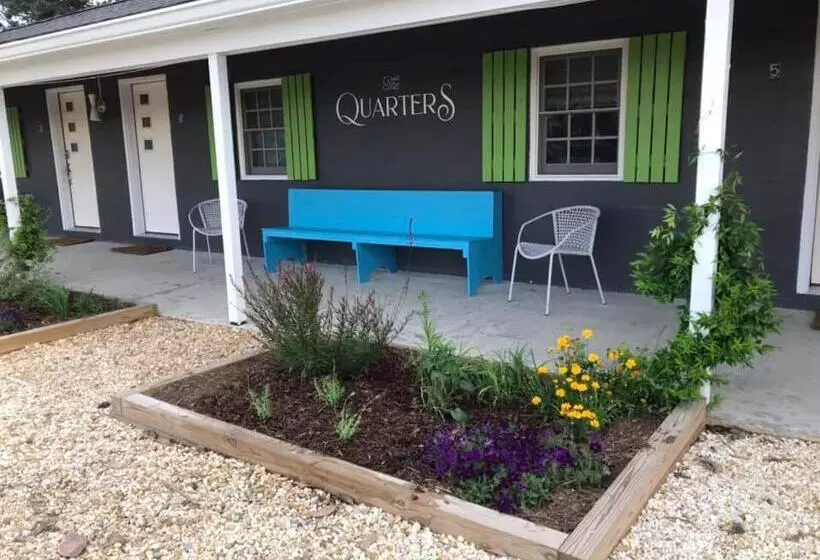 Motelli The Quarters At Pier450