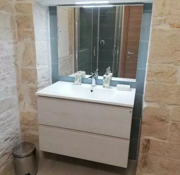 پانسیون Le Gravinelle