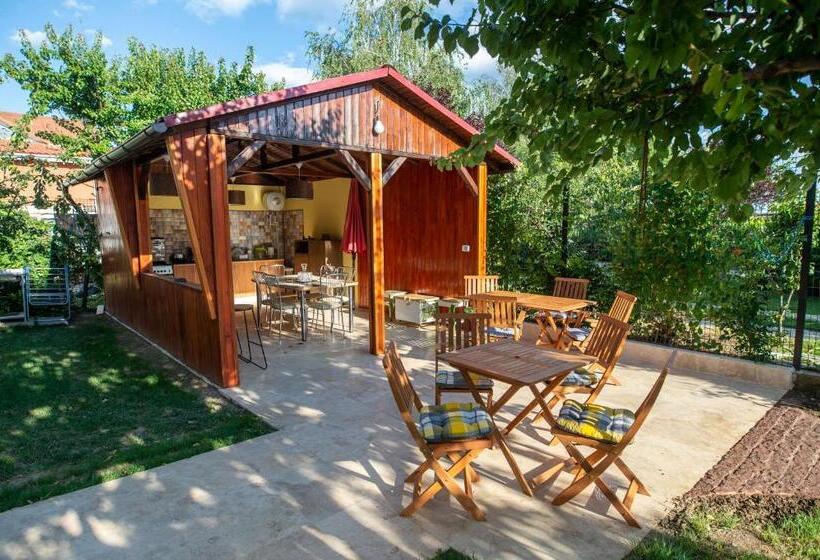 פנסיון Vila Jean Bart