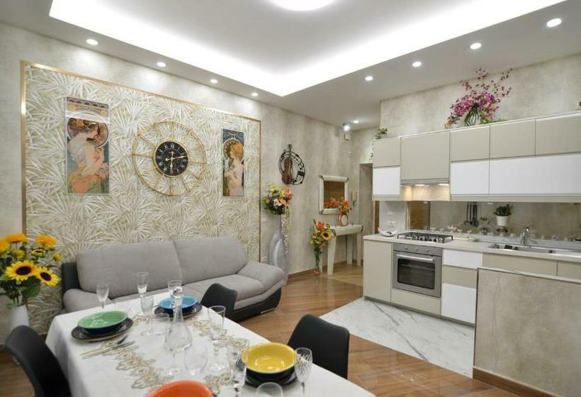 تختخواب و صبحانه Caserta Deluxe Bis