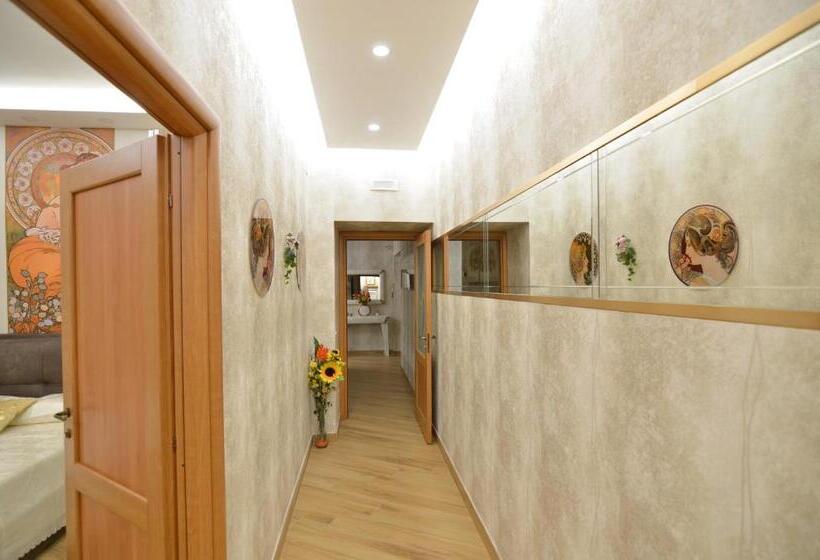 تختخواب و صبحانه Caserta Deluxe Bis