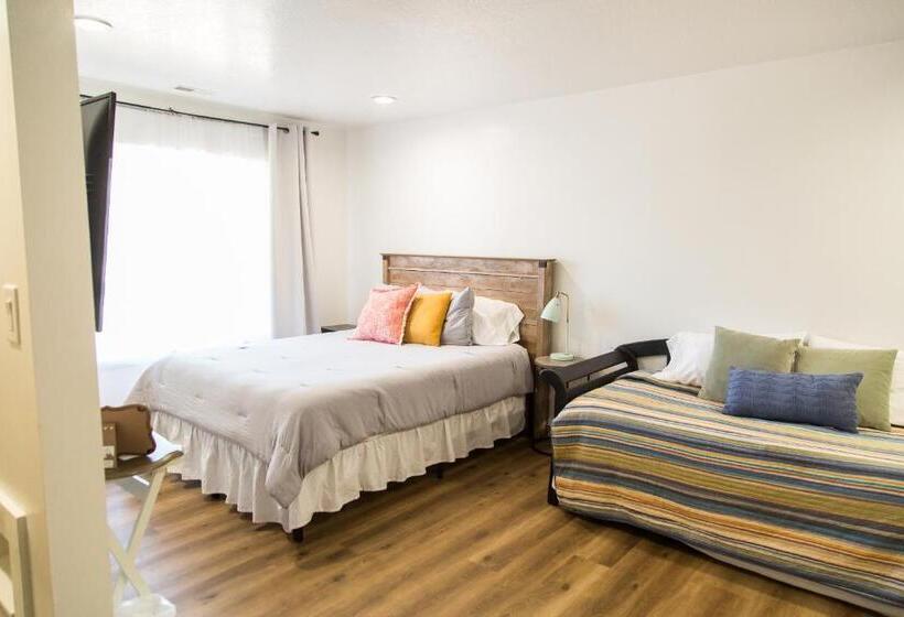 مبيت وإفطار Happy Trails Bnb