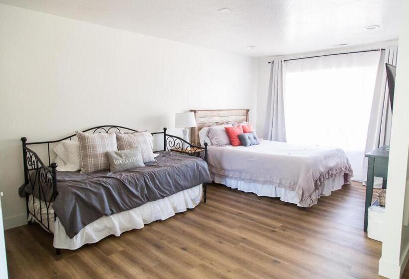 مبيت وإفطار Happy Trails Bnb