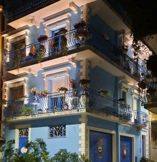 Bed and Breakfast Mare Nostrum Luxury Suite