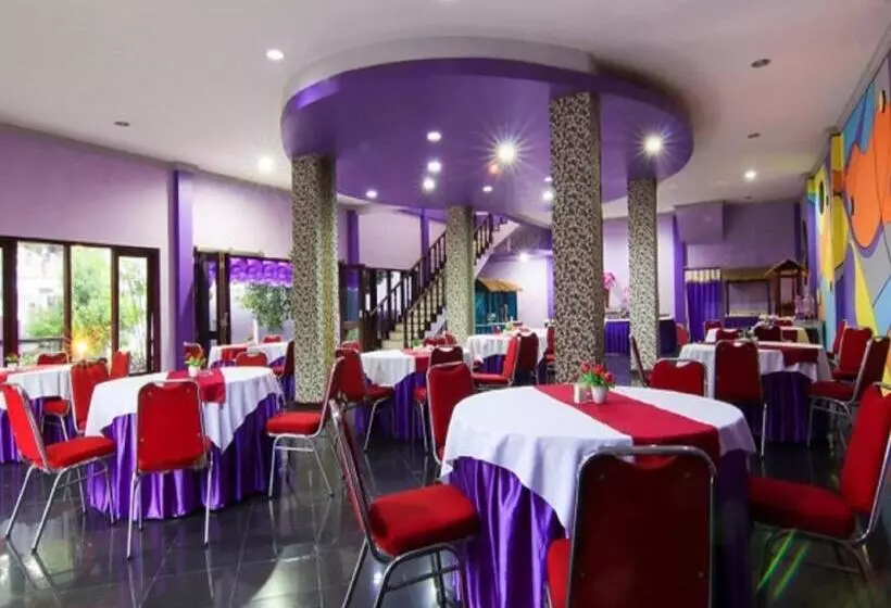 Hotelli Signature Mandala Kencana