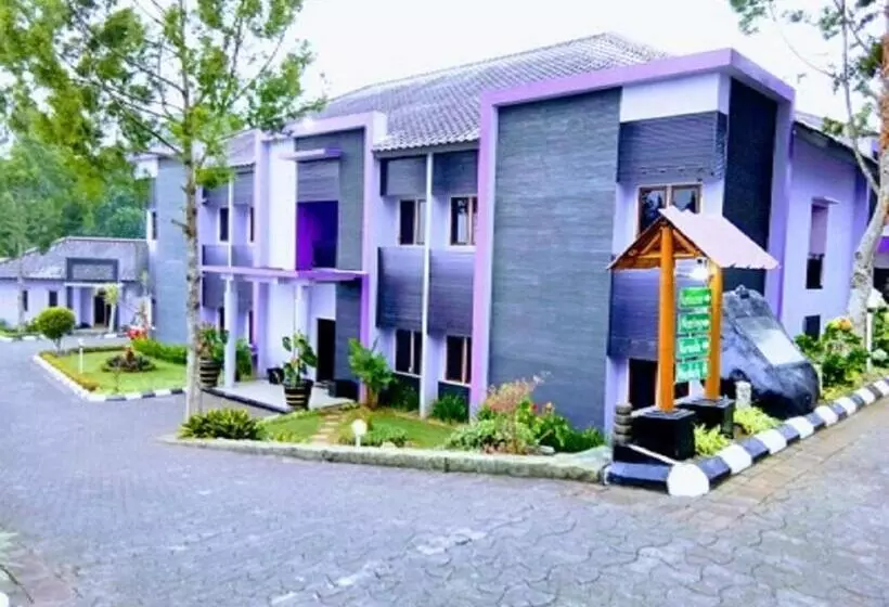 Hotelli Signature Mandala Kencana