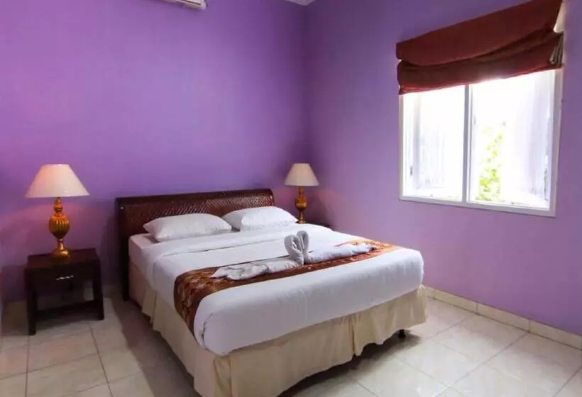 Hotelli Signature Mandala Kencana