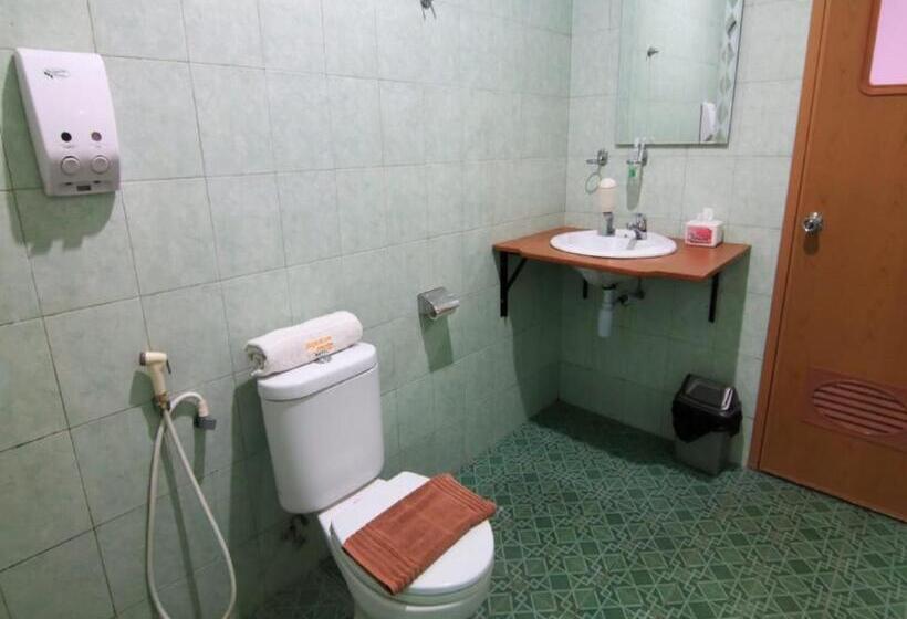 בית מלון כפרי Signature Mandala Kencana