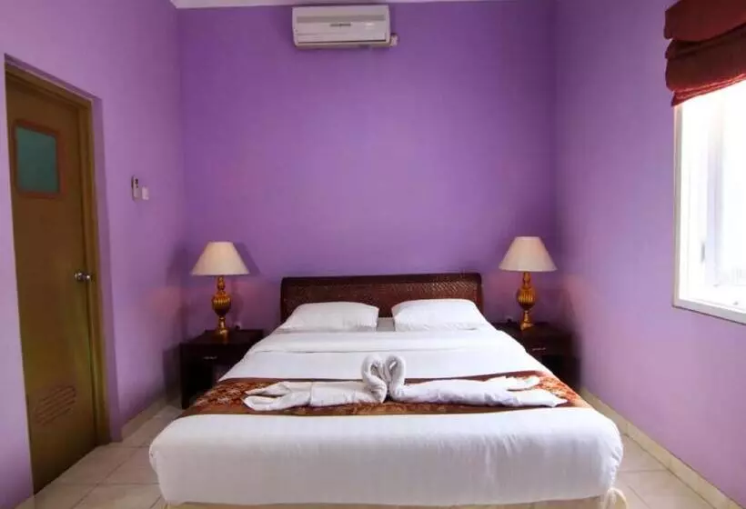 Hotelli Signature Mandala Kencana