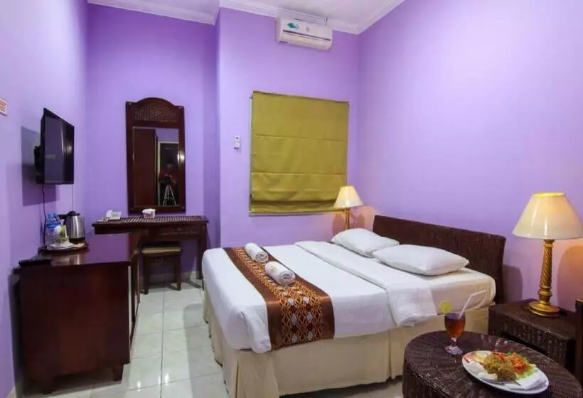 Hotelli Signature Mandala Kencana