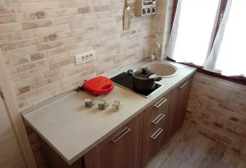 پانسیون Alghero Old Town Apartment