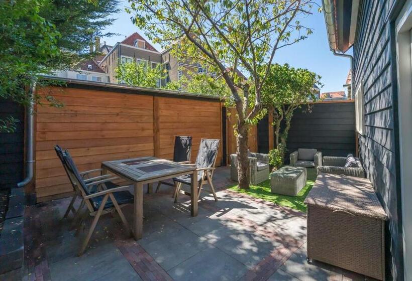 פנסיון Job Baster Huisje